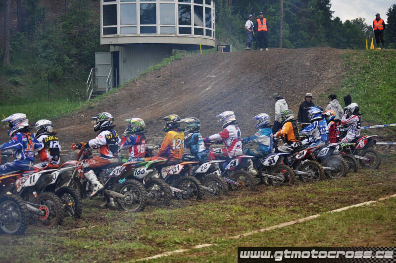 %_tempFileNamefoto2937_545%